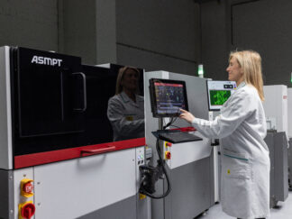 ASMPT SMT Line DEK TQ with operator (1)