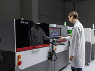 ASMPT SMT Line DEK TQ with operator (3)